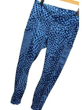 Fabletics Two-Tone Blue Leopard Pocket Leggings